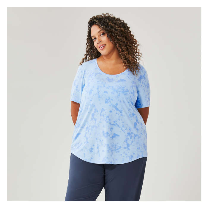 Women+ Active Scoop Neck T-Shirt